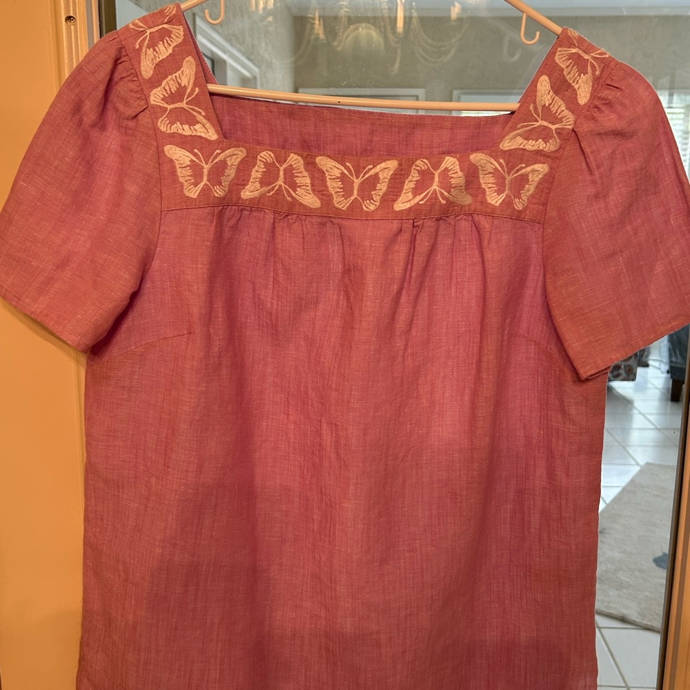 Women's Lavender  Butterfly Embroidered Top